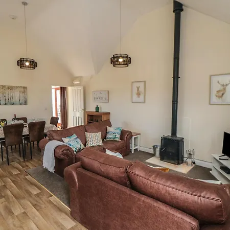 Curlew بيت للعطل